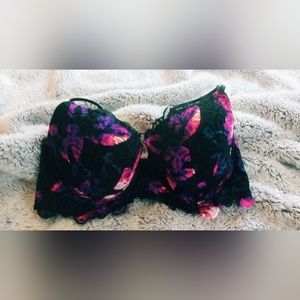 Pink Victoria's secret lace lightly lined floral 36d